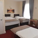 Global Lodge