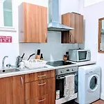 Commercial City Rooms