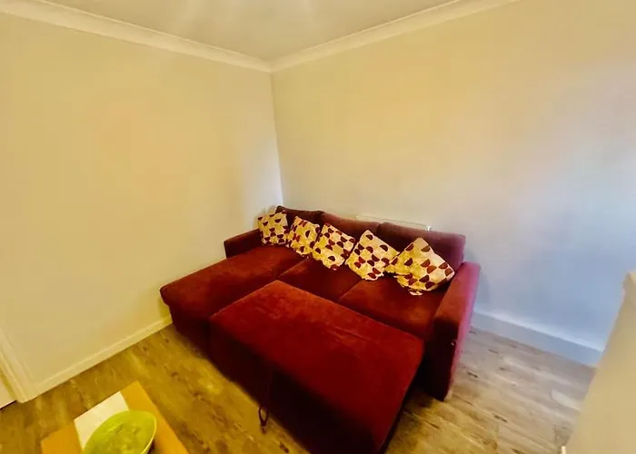 3 Bed Sky Apartment Se15 Peckham