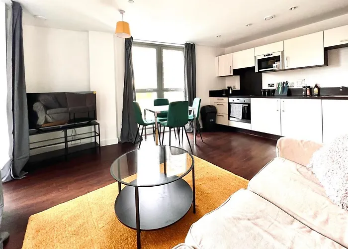 Venice Court London 2Bedroom Apartment