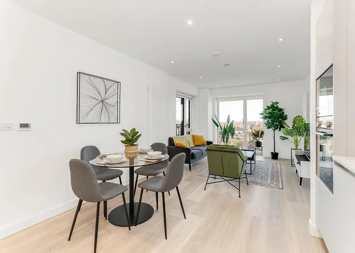 Urban Luxe Retreat