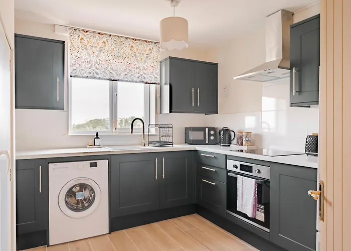 Charming Ldn Apt With Free Parking