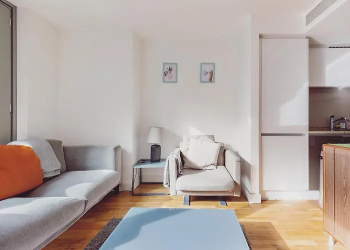 Modern 1 Bed Apartment At Heart Of Canary Wharf