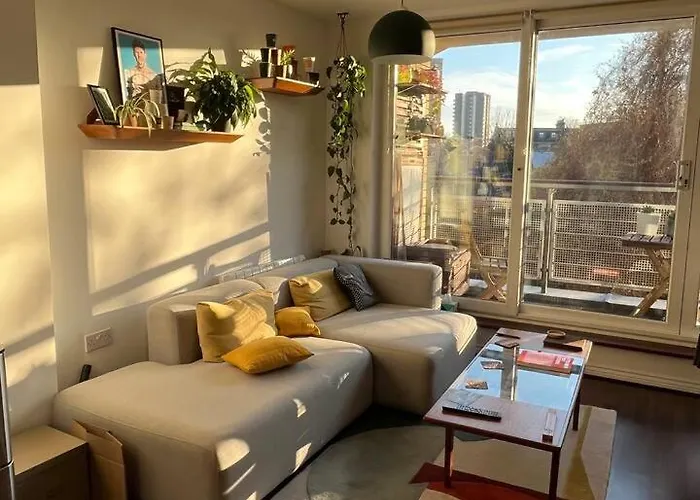 Vibrant & Modern 1Bd Flat - Hackney