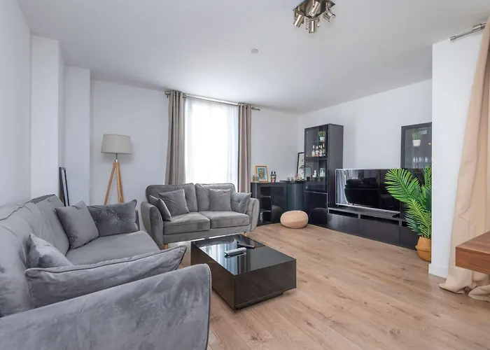 Brand-New Contemporary Flat In Bermondsey