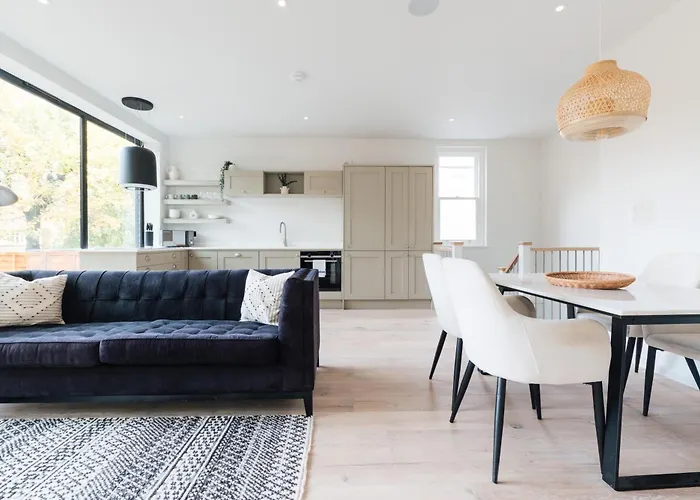 Modern & Bright Luxury London Apartment In Honor Oak