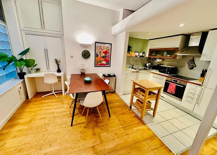 Wonderful Shoreditch Apartment