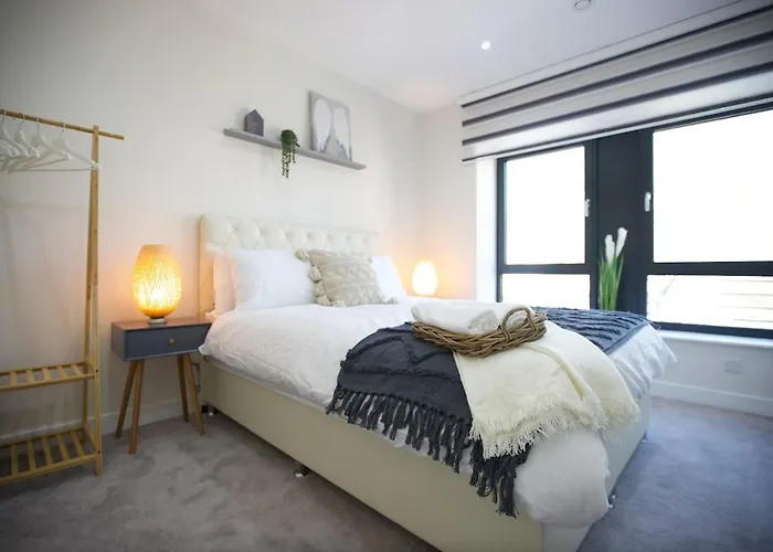 Apartment In Aldgate East 4