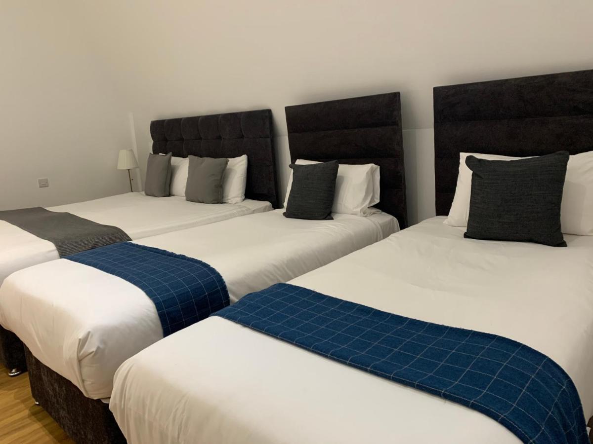 Simple Hotel