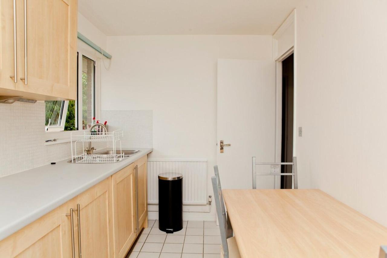 Warm East Sleeps 4 * London