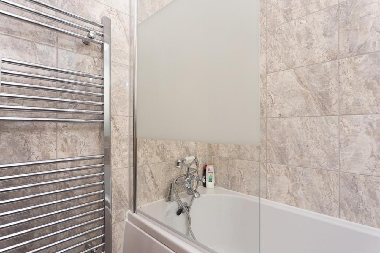 Fantastic 2bd Garden Flat In South London! Apartamento
