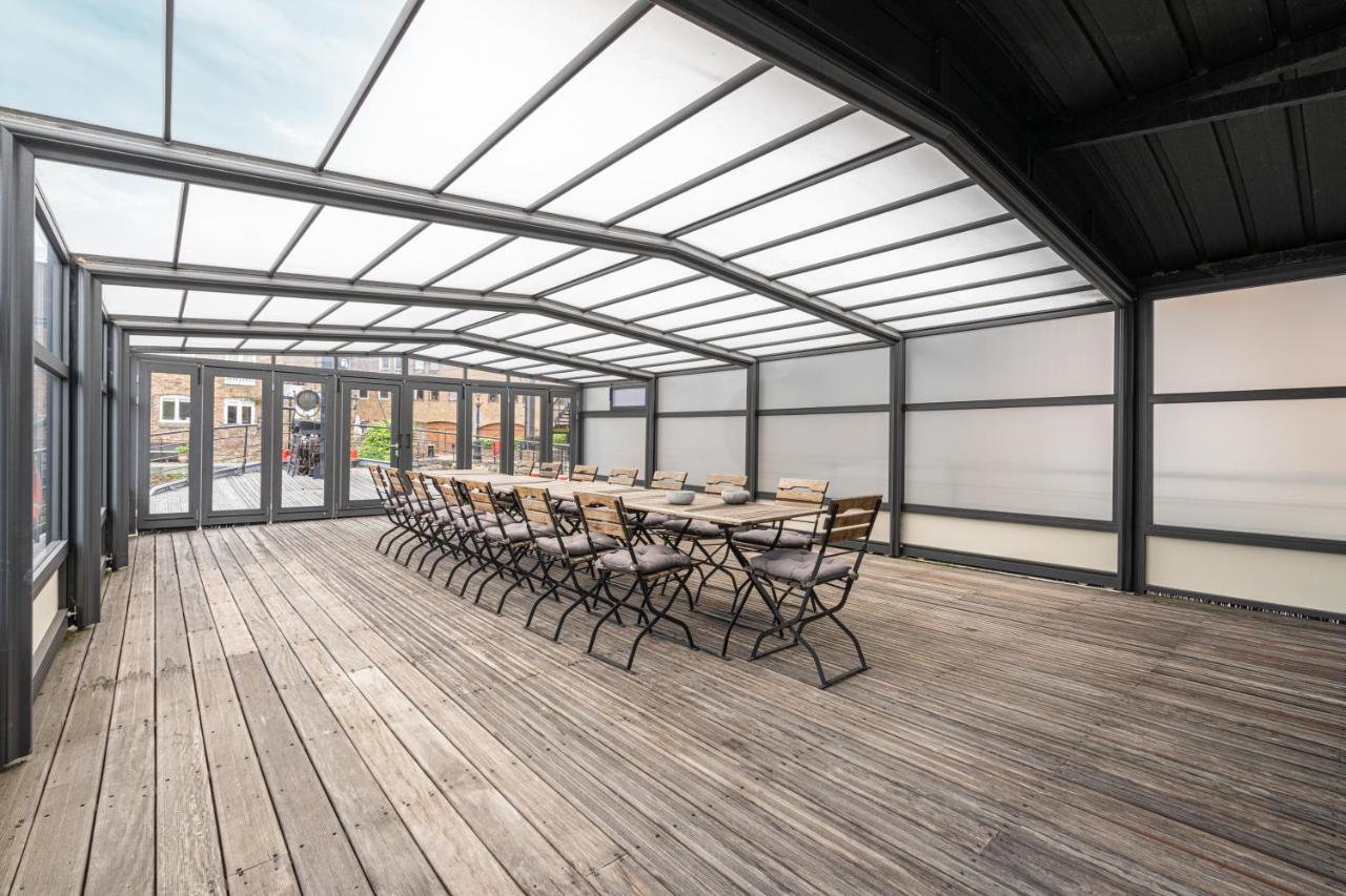 Apartment Charming Houseboat Featuring A Sauna *