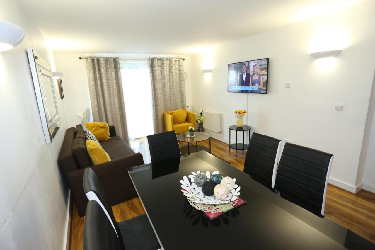 Lovely View 2 Beds 2 Bath Apartment, *