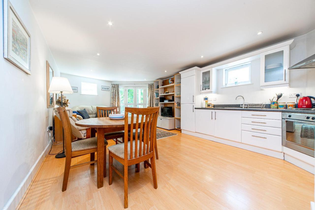 Pass The Keys Delightful Close To River In Se16 Appartement *