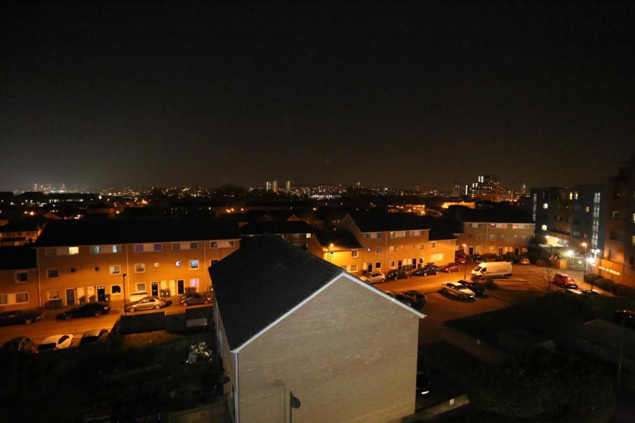 Lovely View 2 Beds 2 Bath Apartment, Apartment London