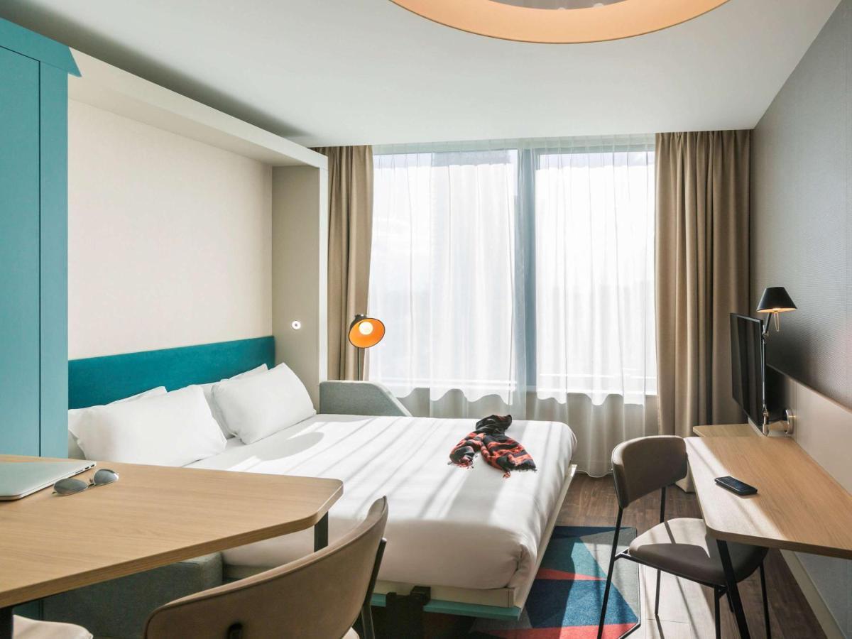 Adagio Stratford 4* London