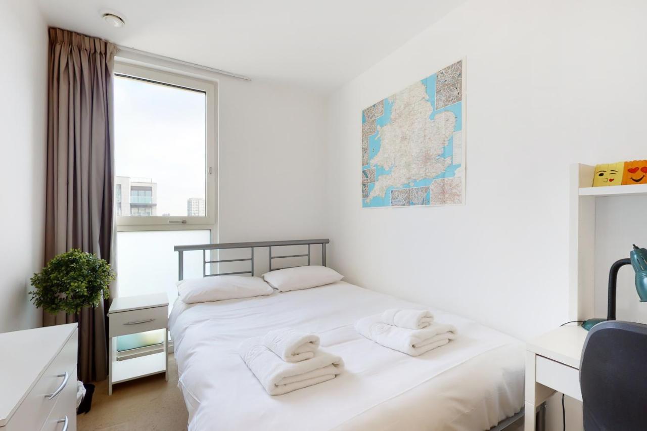 Lovely 2 Bedroom Flat With Balcony In Stratford Apartamento *