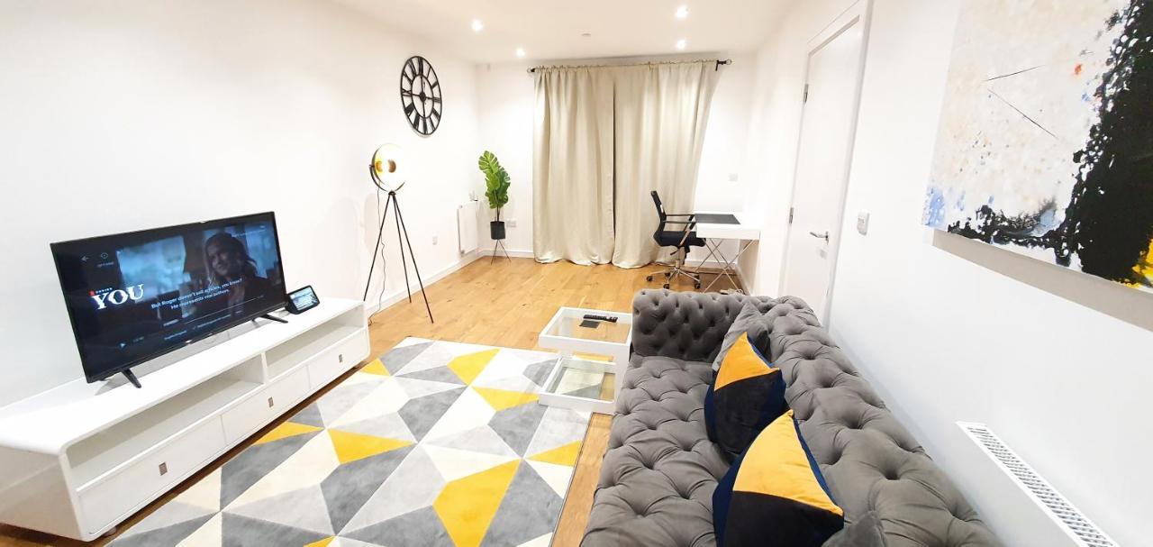 Apartamento Garland Modern 3 Bedroom House Westfield - Stratford *