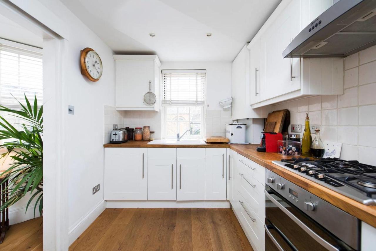 Lovely 2 Bedroom Family Near Tower Bridge Сasa de vacaciones *
