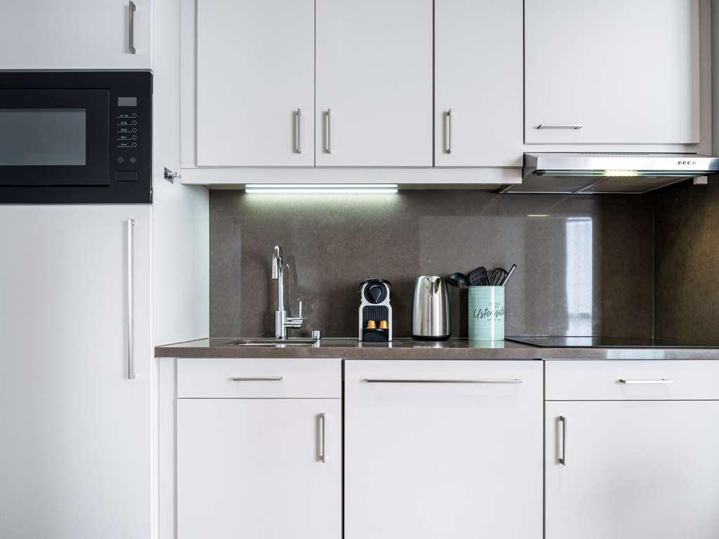 Adagio Stratford London