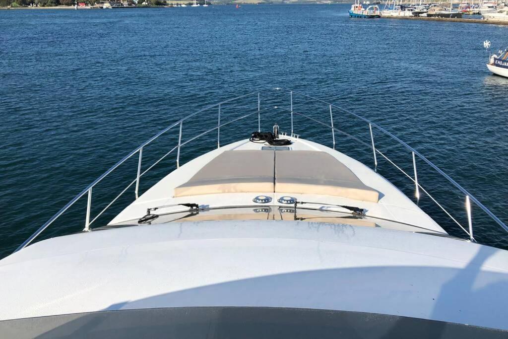 Italian Superyacht Bianca Lucida London