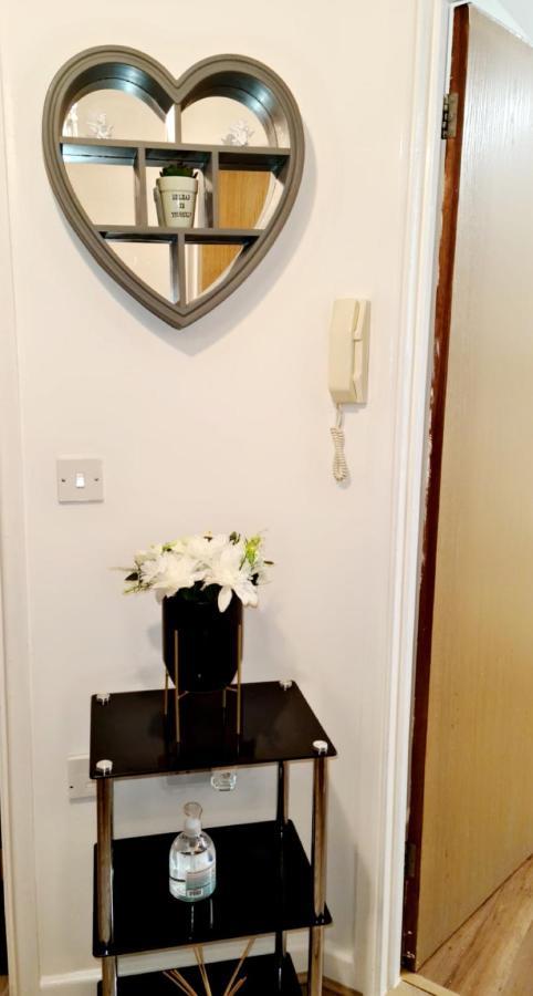 1 Bed Apartment, Peckham Rye * London