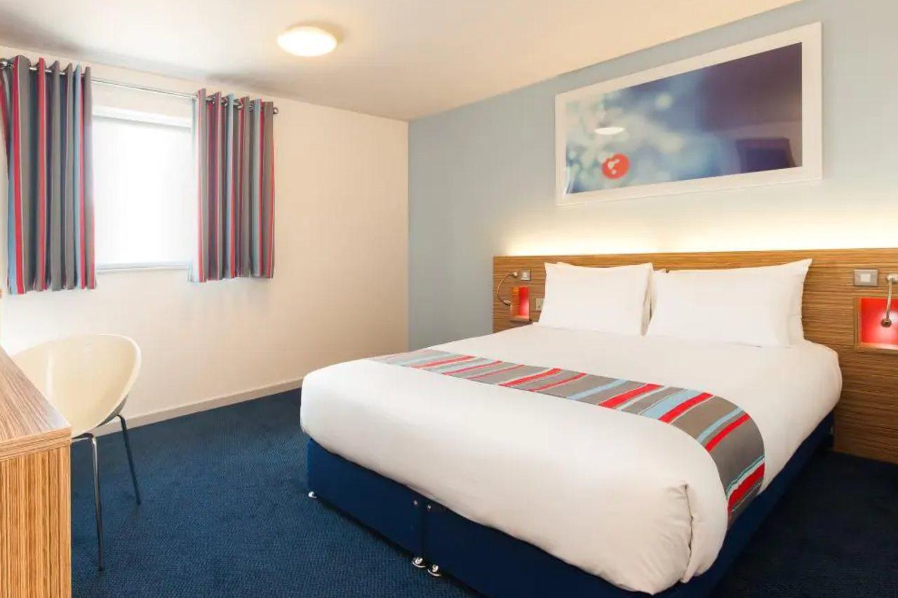 Comfort Tower Of 3*
