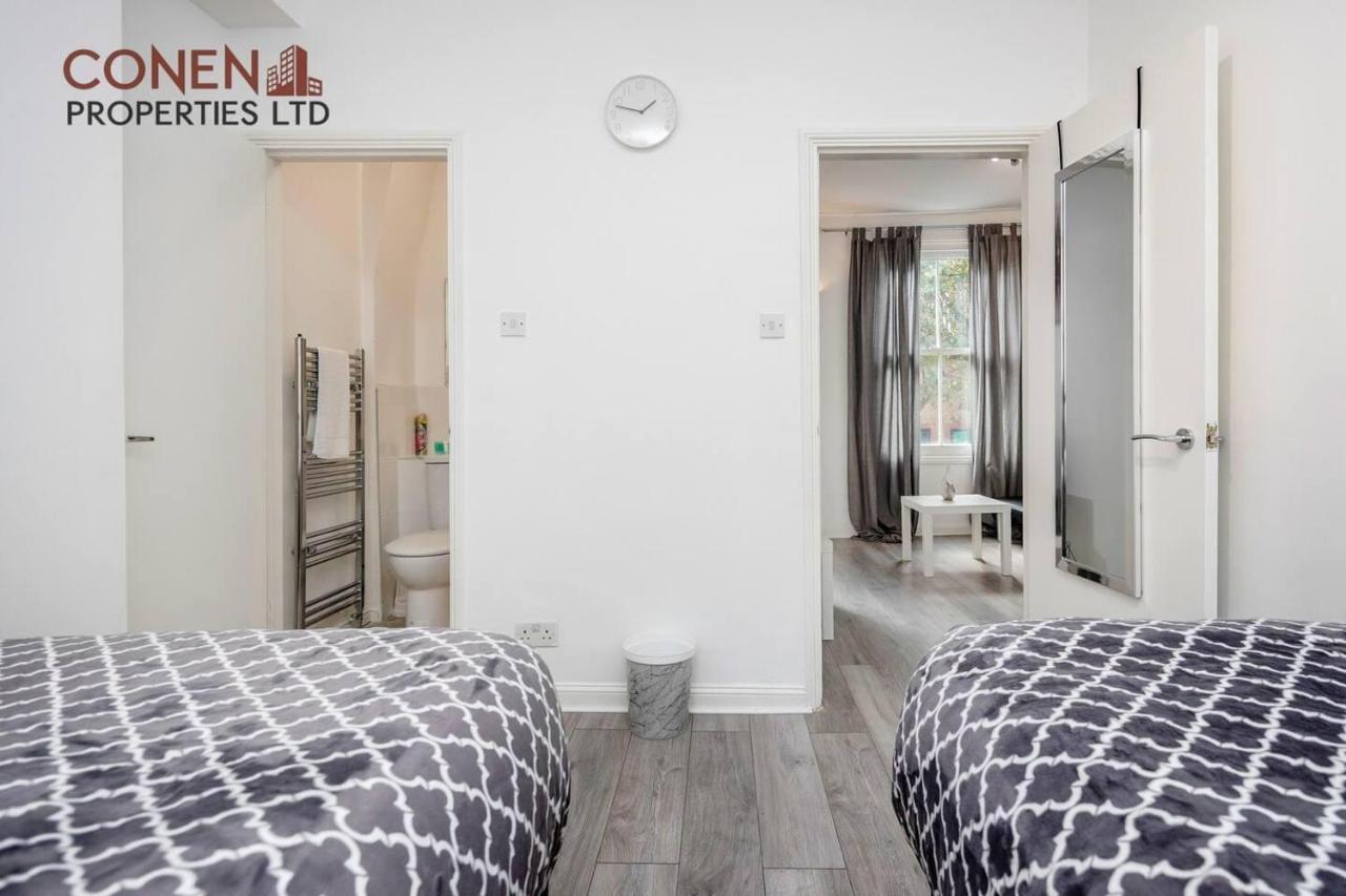 Stunning 1-bed In Lewisham Apartment London