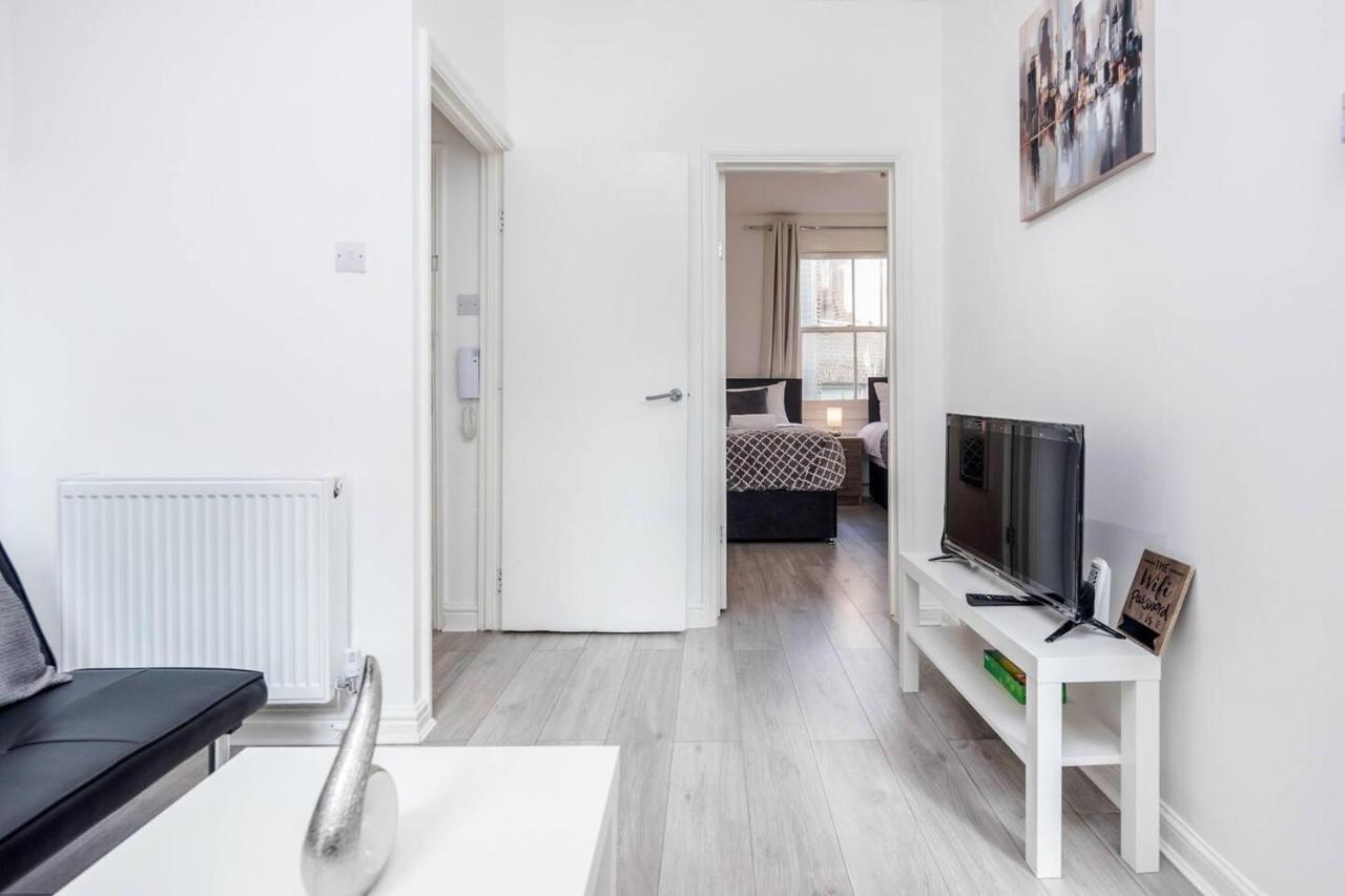 Stunning 1-bed In Lewisham London