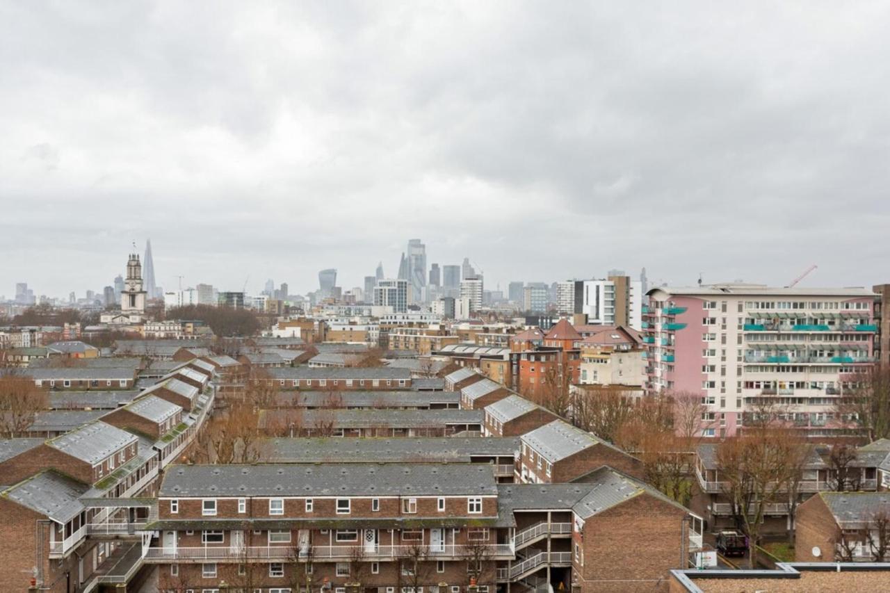 Modern 1 Bedroom Near Canary Wharf With Balcony