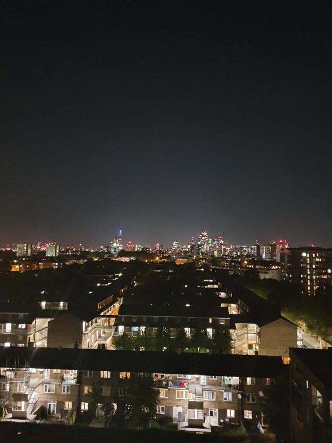 Modern 1 Bedroom Near Canary Wharf With Balcony