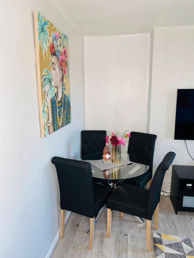 Appartement Bright, Spacious, Modern Interior Decor 2 Bedrooms With Amazing Views