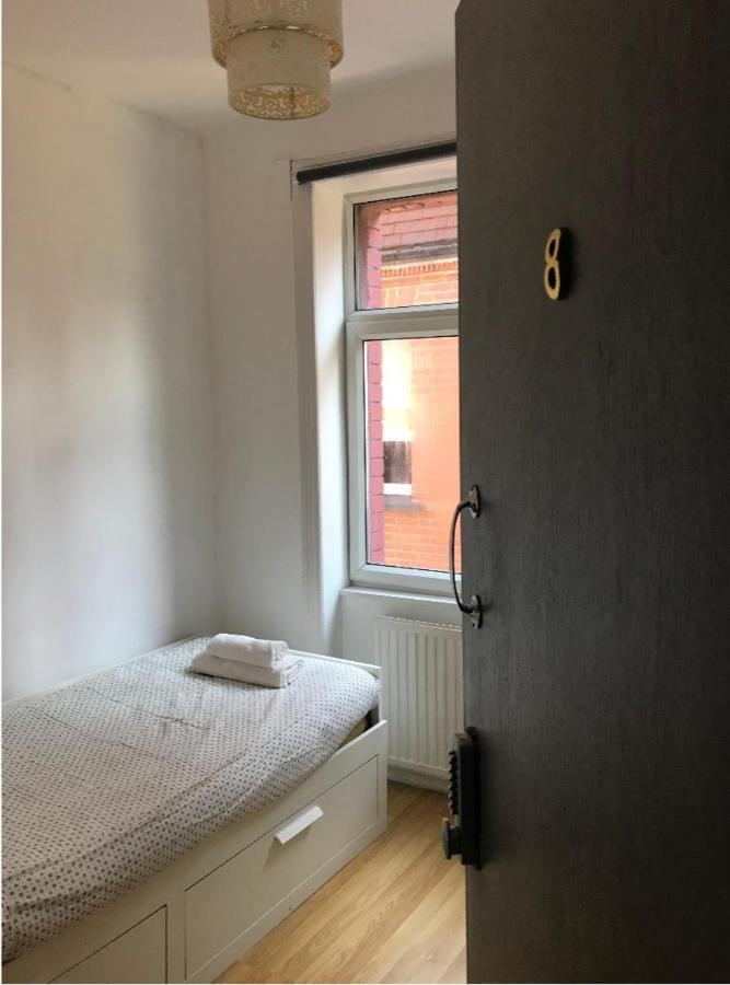 Hostel Single With Underbed 8 Londen