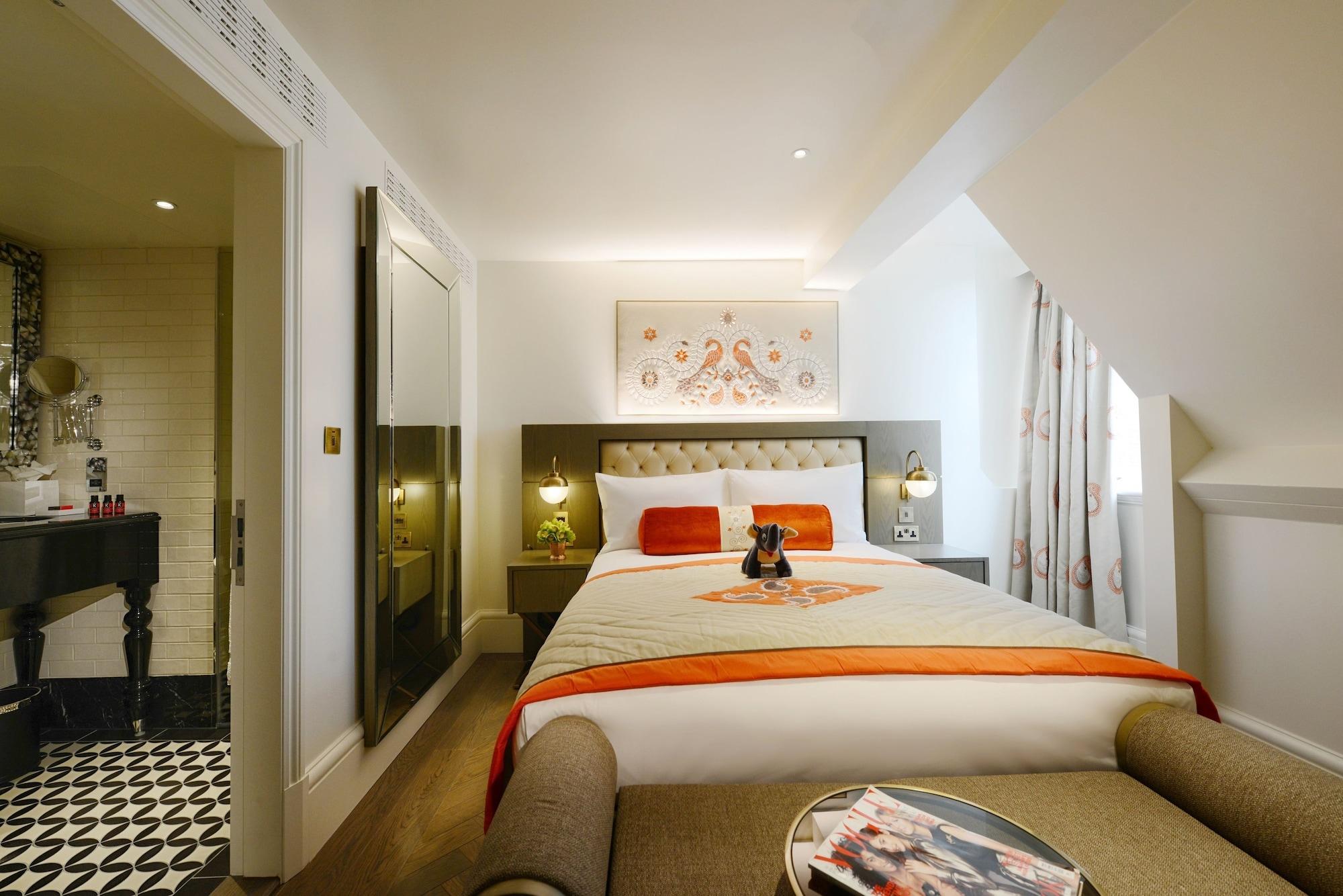 Hotel The Lalit London