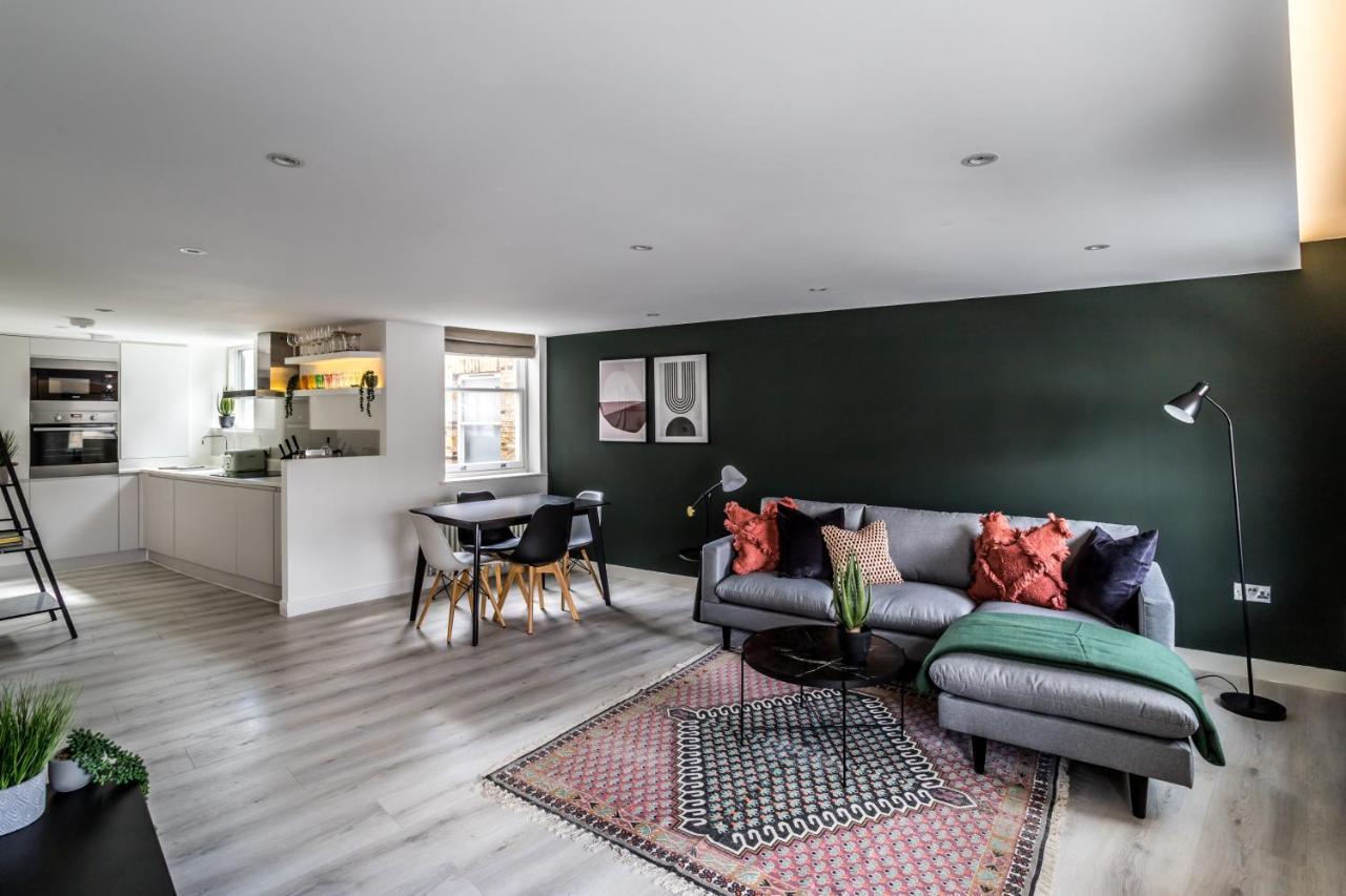 Borough Market 2-bed London