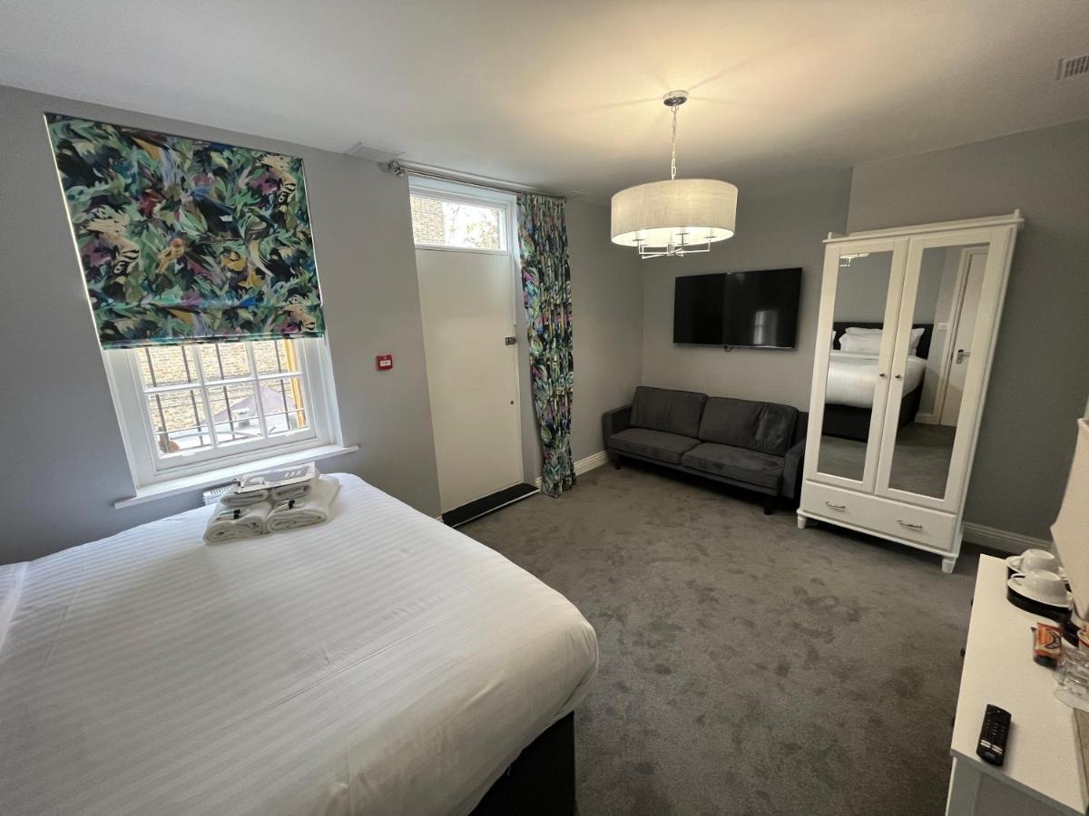 Inn Dockers London