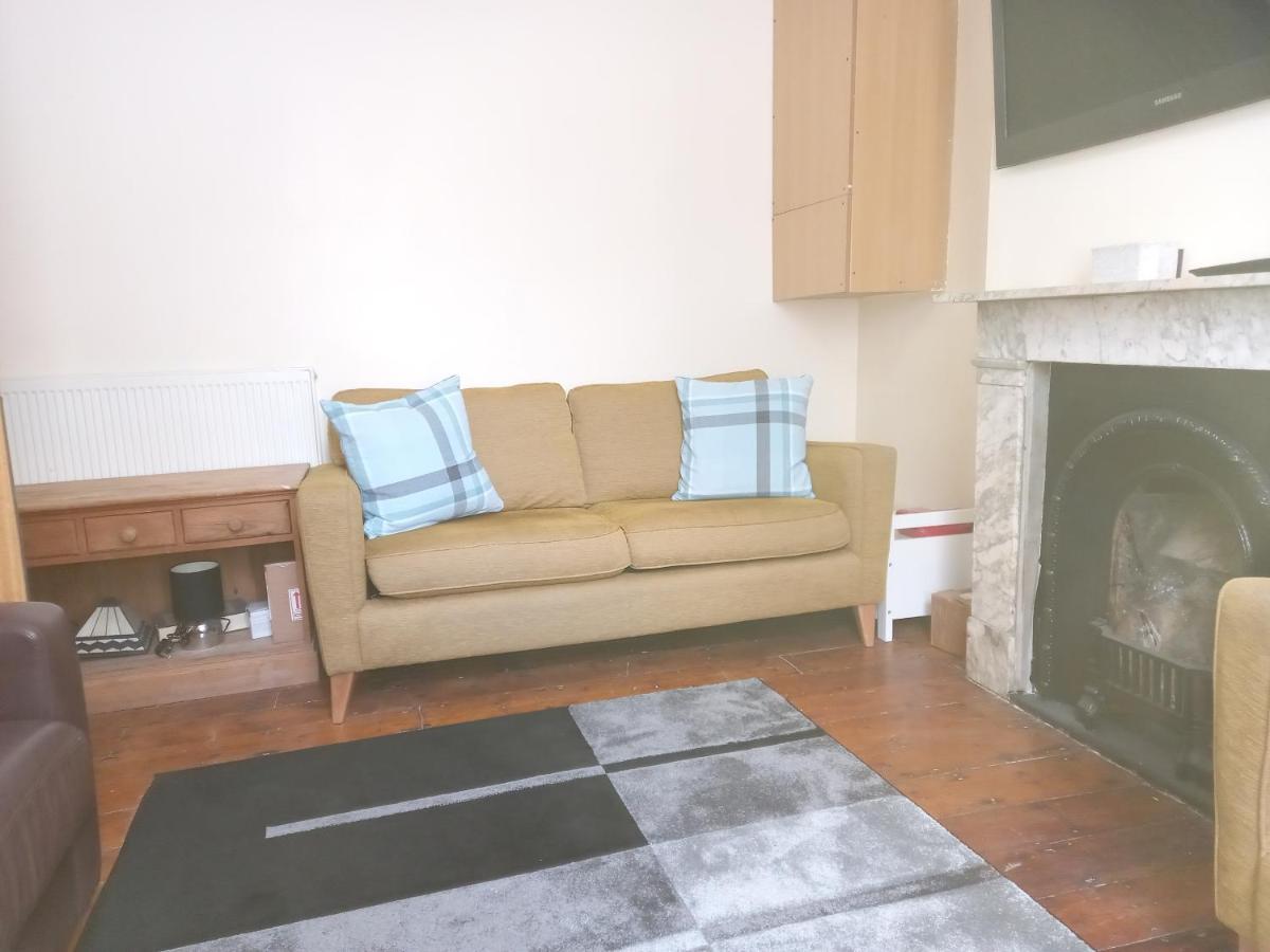 Ferienhaus Bubblesbnb- 4 Bedroom House