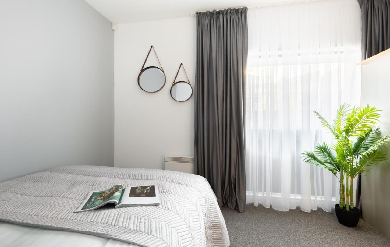 Modern And Spacious 3 Bed Next To The Shard * Londen