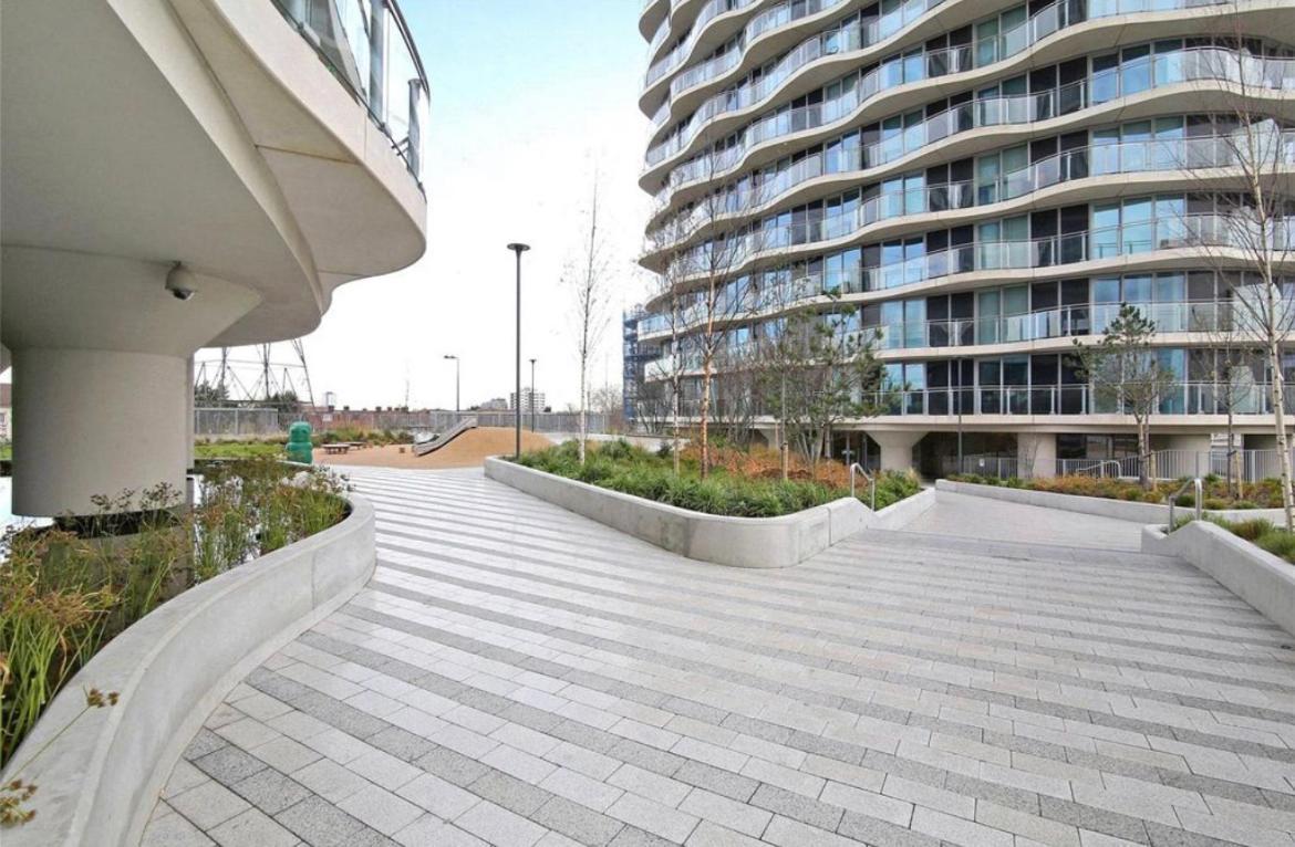Riverline Heights Near O2 & Excel Free Parking