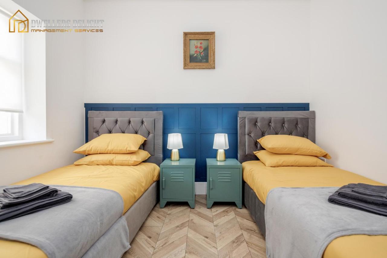 Apartamento Entire 2 Bed Flat Plaistow,canning Town Prime Location In *