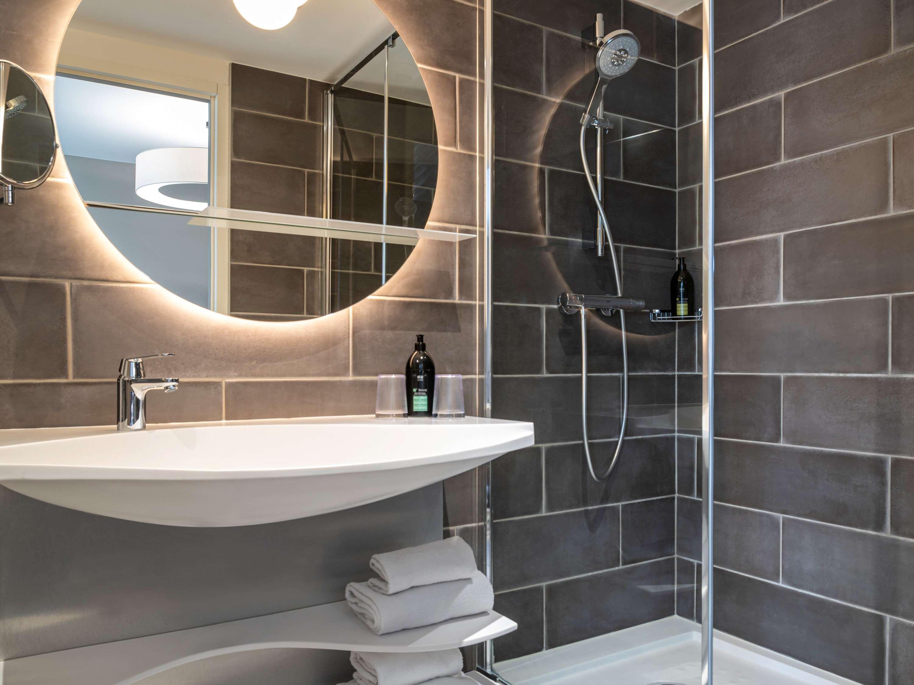 Adagio Stratford 4* London