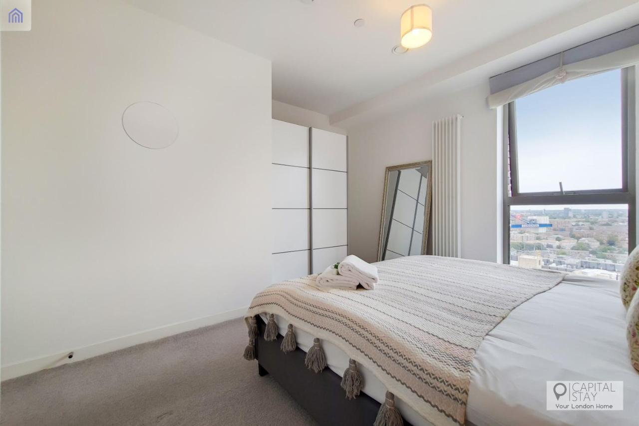 Luxury Three Bed By Excel Appartement Londen