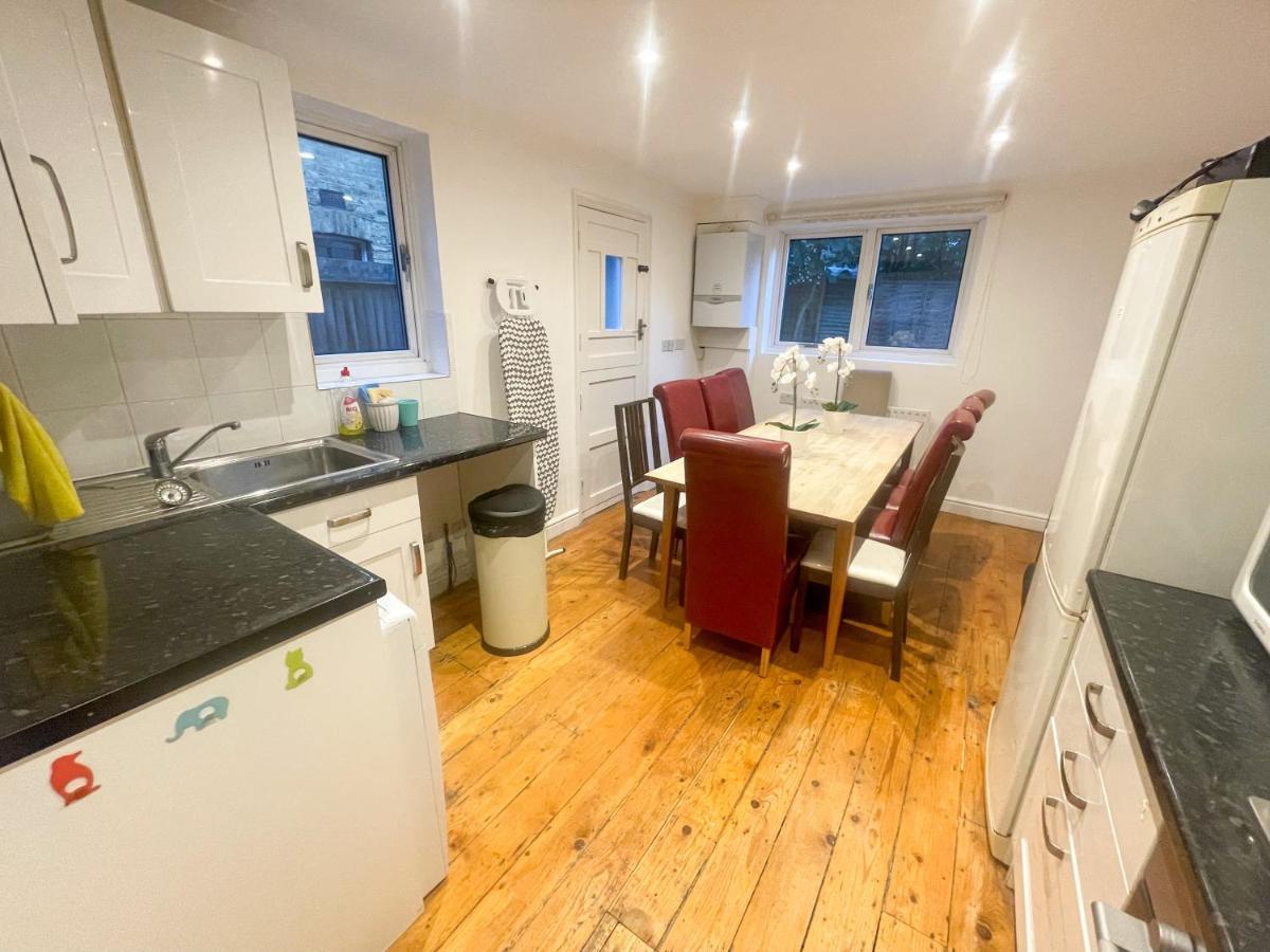 8 Balchier Road Сasa de vacaciones Londres