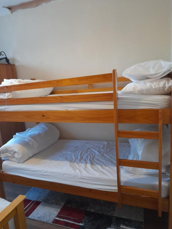 Ferienhaus Bubblesbnb- 4 Bedroom House London