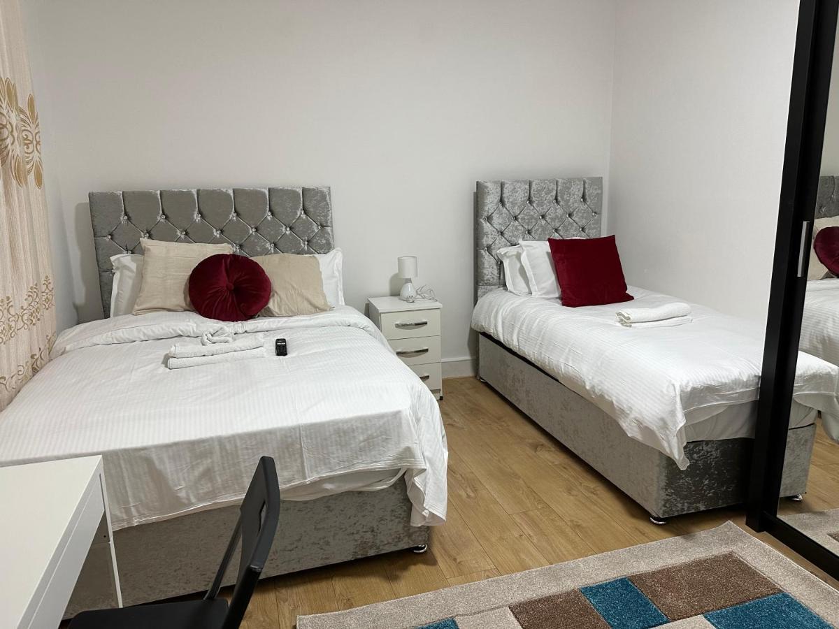 Shadwell Bed and breakfast *