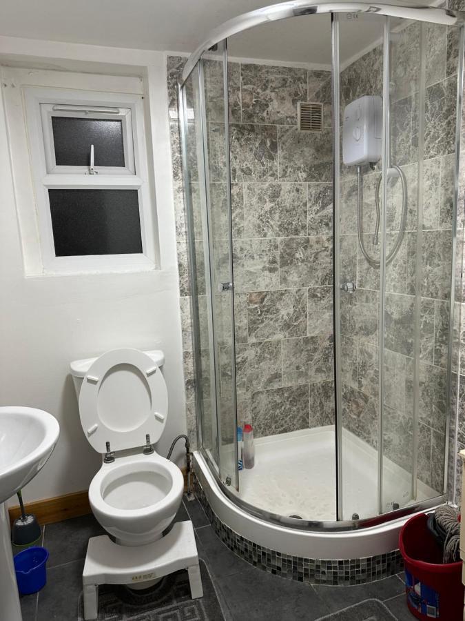 Shadwell Bed and breakfast *