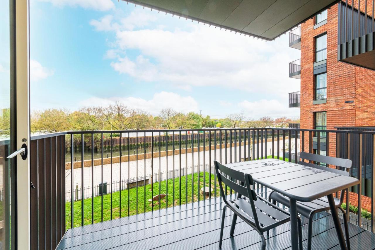 Stayo Barking Wharf Apartment *