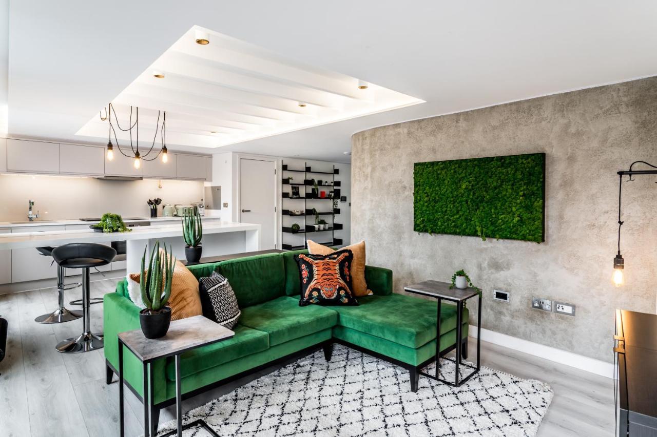 Borough Market 2-bed