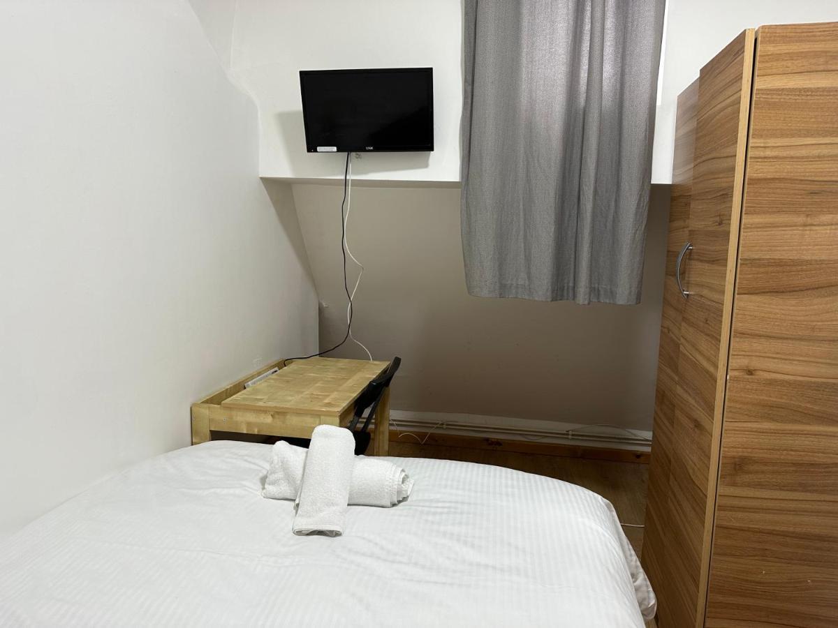 Shadwell Bed and breakfast