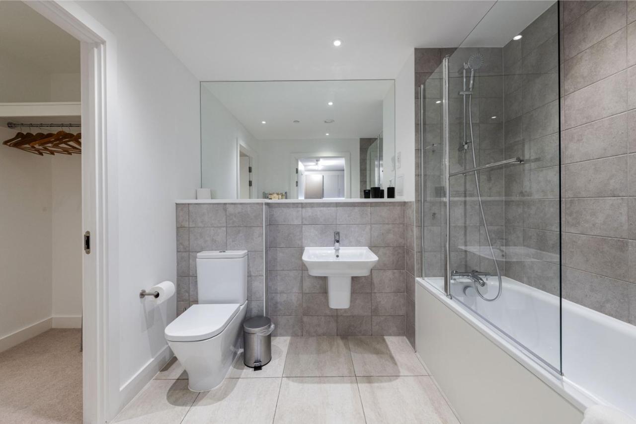 Stayo Barking Wharf Apartment *